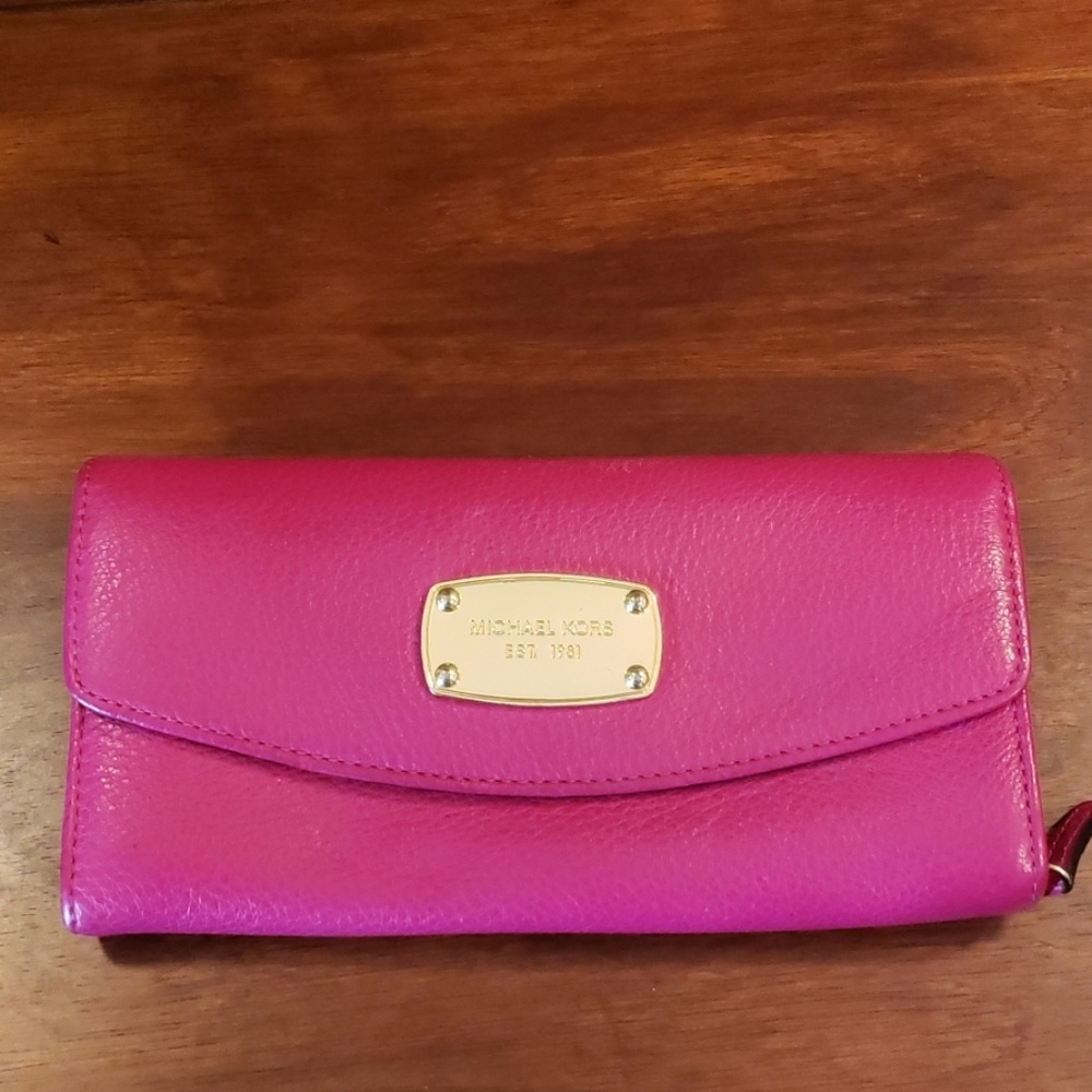 Michael Kors trifold wallet